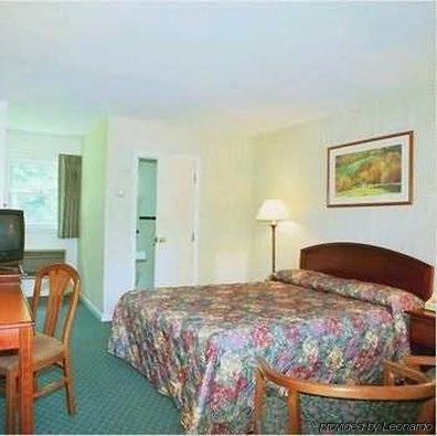 Hill-Brook Motel Bedford Bagian luar foto